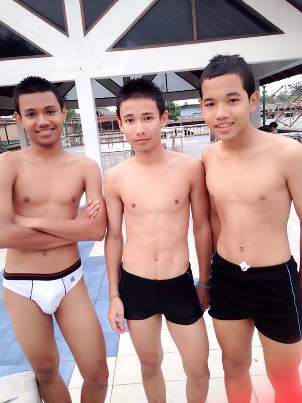 ฟินรับบ่ายแก่ๆ