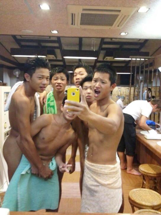 ฟินรับบ่ายแก่ๆ