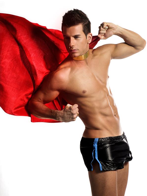 หนุ่มนัยน์ตาสีฟ้าใส ฟินสุดๆ