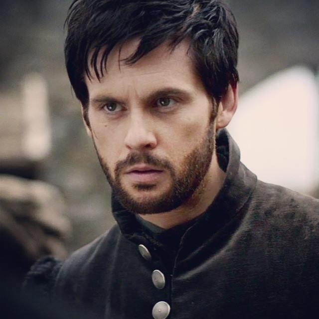 หล่อล่ำยิ้มทะเล้น Tom Riley