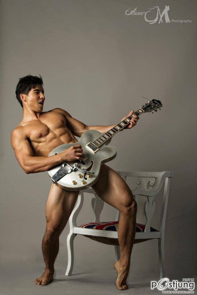 ตี๋ล่ำๆ02