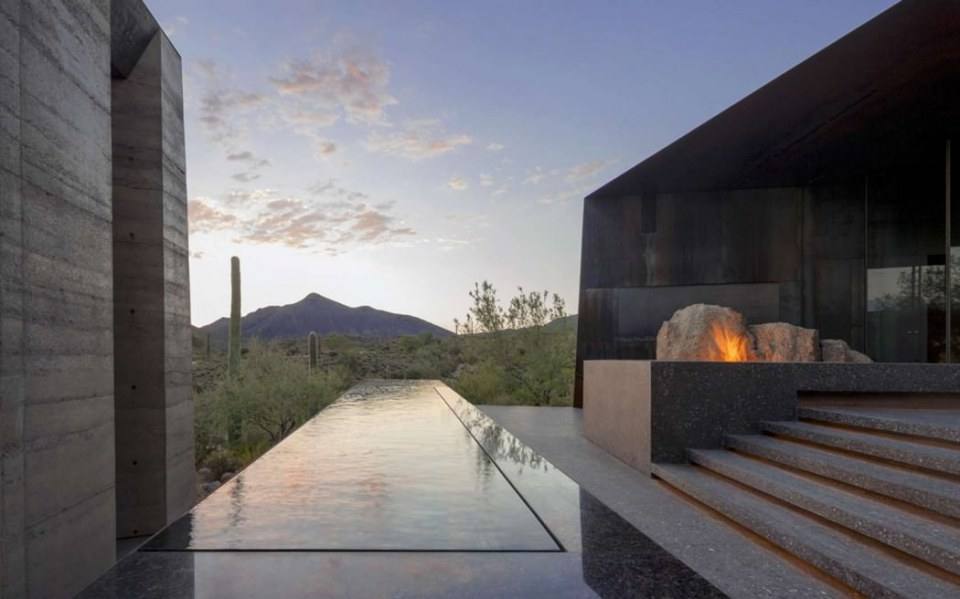 House in Desert by Wendell Burnette Architects