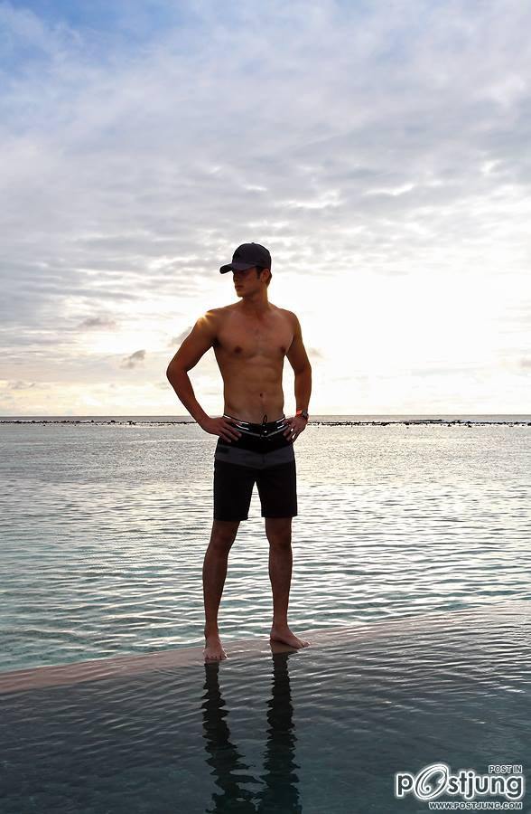 พระเอก กะ ตัวโกง เอิ่บนะขอเหมานะ