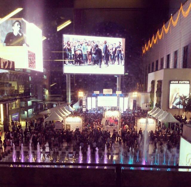 พารากอน ห้างเเตก ซุปตาร์ "อั้ม พัชราภา" ปรากฎตัวเปิดตัวภาพยนต์อย่างยิ่งใหญ่ อลังการ!!