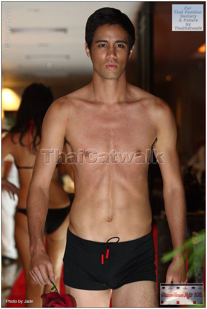 ผู้ชายผลัดกันชม 87 ต้านก่อการร้าย แมน+แมน มารักกันเถอะ