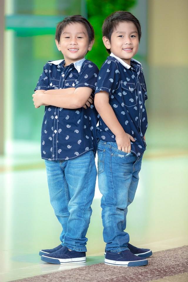 เด็กแฝดน่ารัก