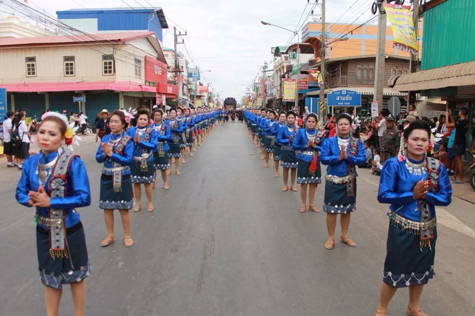 นางรำจากเทศบาลต่างๆ เห็นถึงความสามัคคี