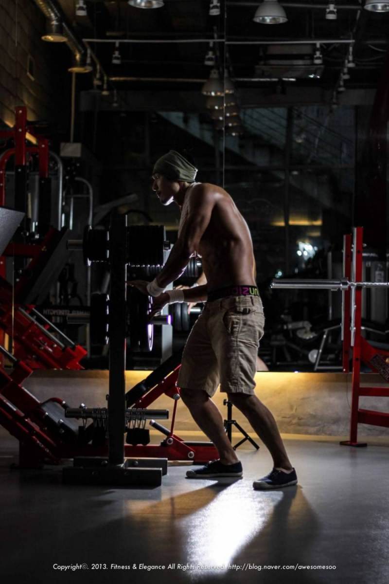 หนุ่ม Hwang Jinsik ชวนเหงื่อตก