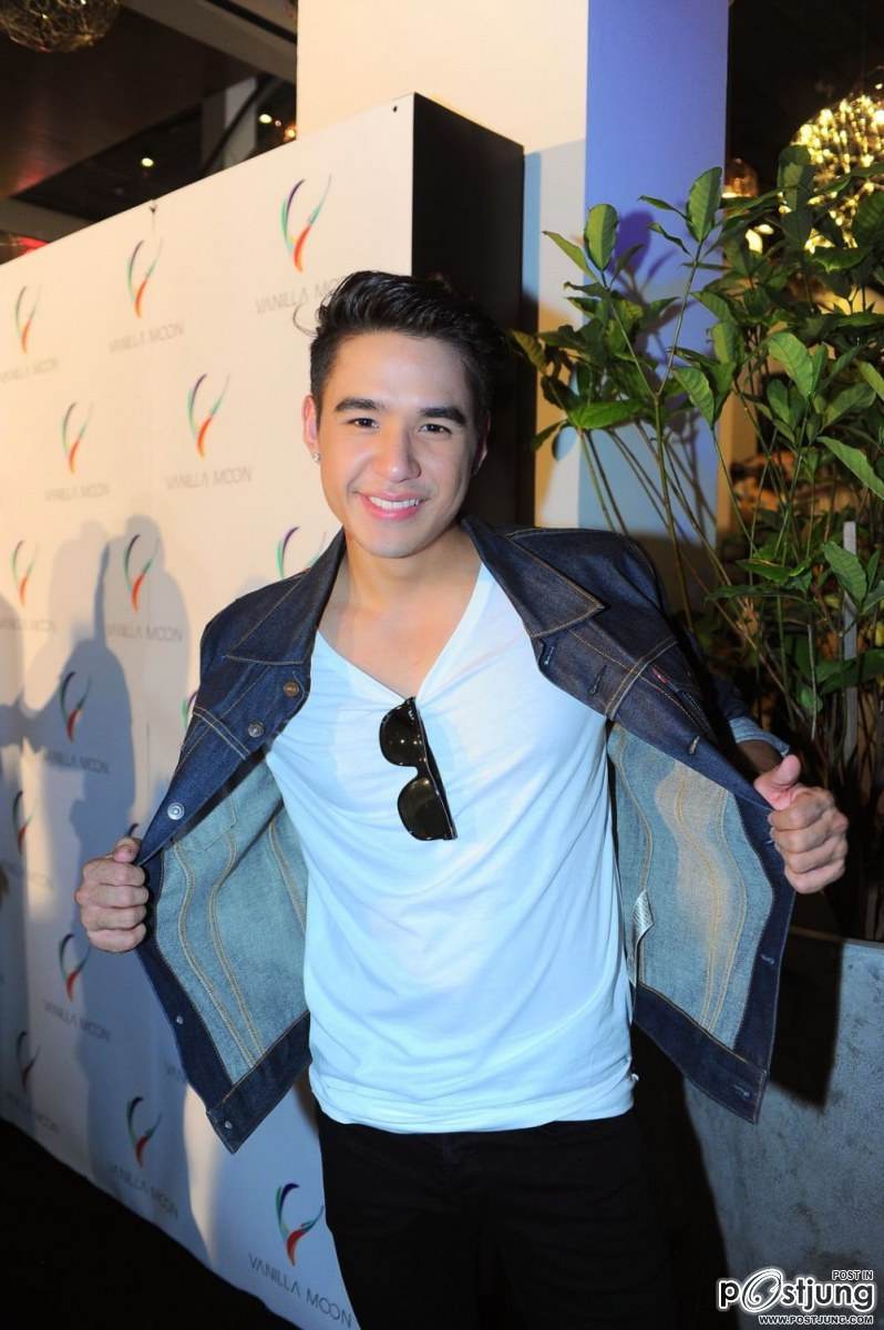 นิวกะอ๋อม ฉันก้อรัก