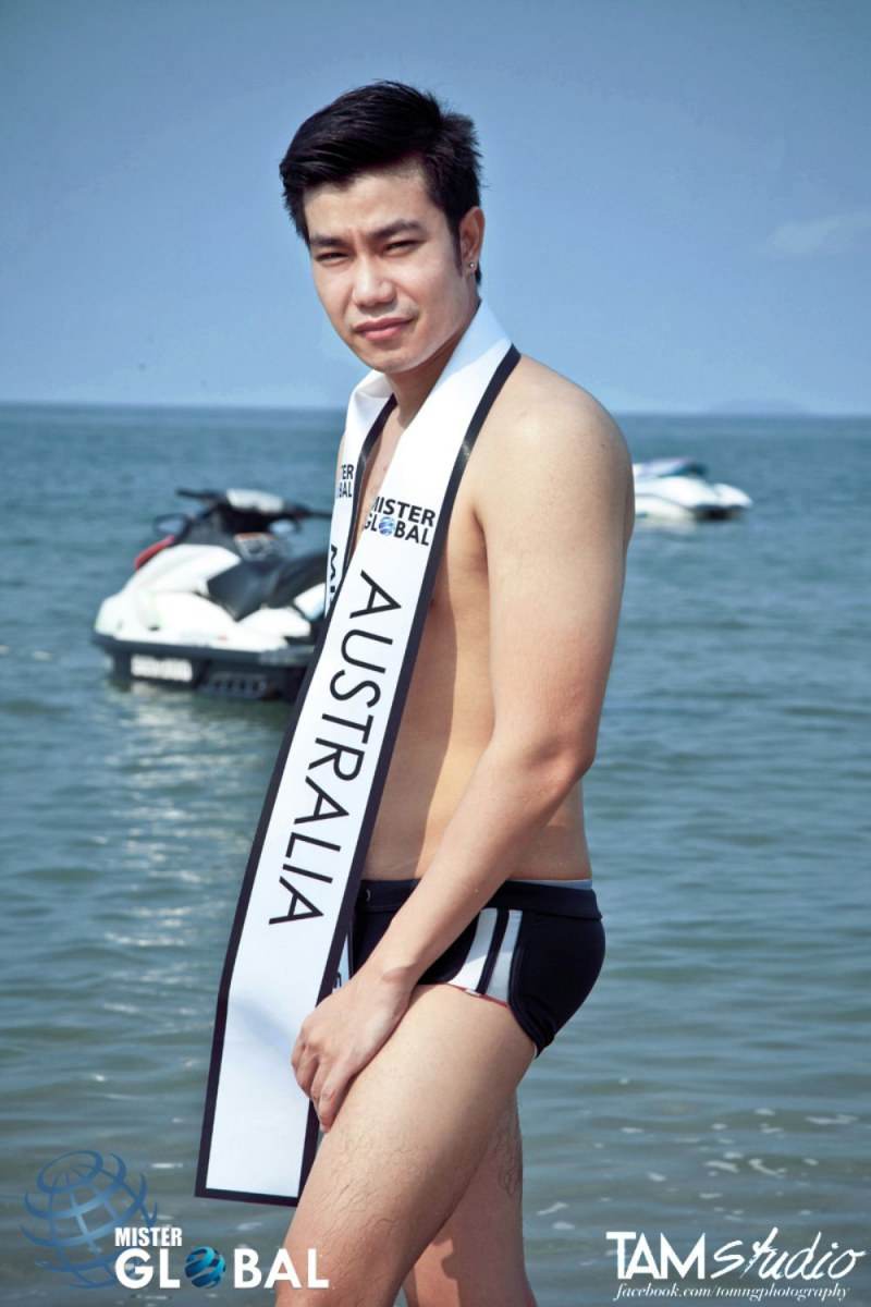 Mister Global 2015 - Swimwear