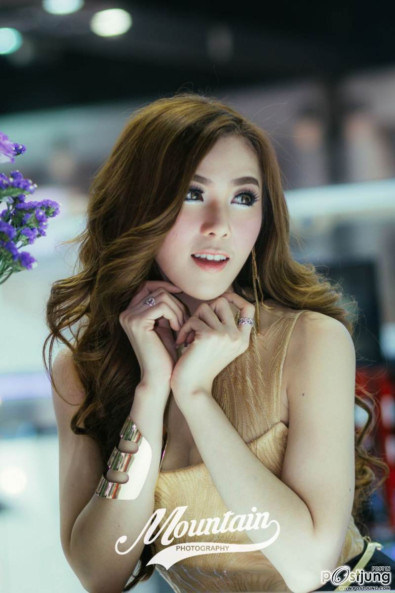 รวมภาพพริตตี้ Motor Show 2015 by Mountain Photography