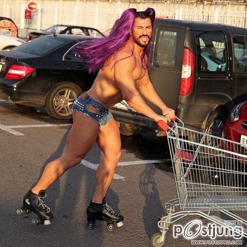 หื่นนัก ก็เข้ามา