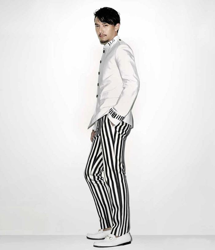 THE MAGAZINE vol.2 no.15 April 2015