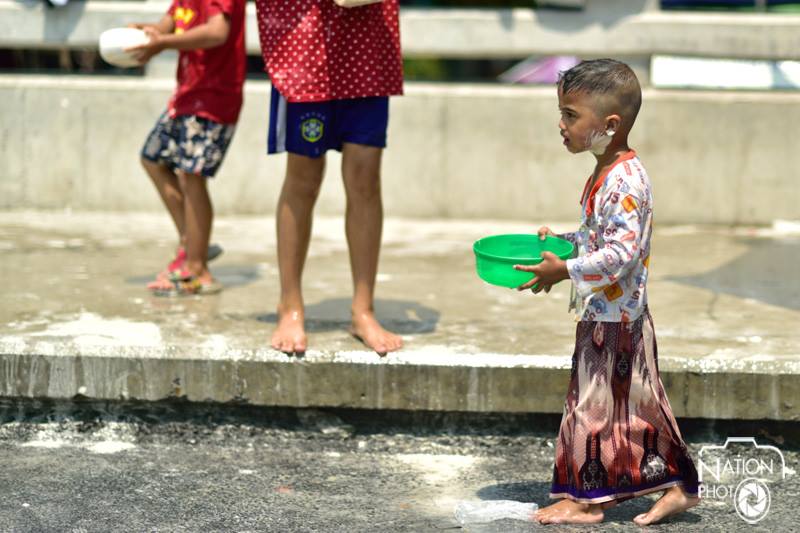 บรรยากาศ วันสงกรานต์ ทั่วประเทศไทย 2558 Songkran Festival Thailand 2015