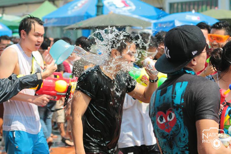 บรรยากาศ วันสงกรานต์ ทั่วประเทศไทย 2558 Songkran Festival Thailand 2015