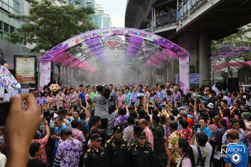 บรรยากาศ วันสงกรานต์ ทั่วประเทศไทย 2558 Songkran Festival Thailand 2015