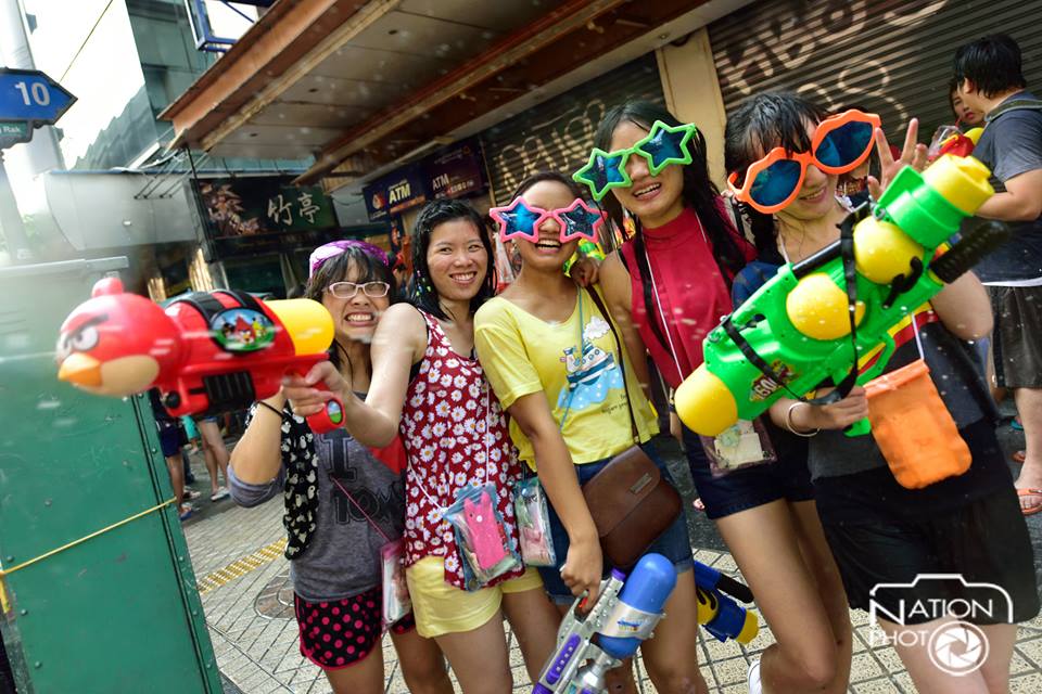 บรรยากาศ วันสงกรานต์ ทั่วประเทศไทย 2558 Songkran Festival Thailand 2015