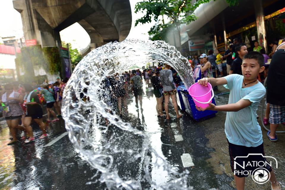 บรรยากาศ วันสงกรานต์ ทั่วประเทศไทย 2558 Songkran Festival Thailand 2015