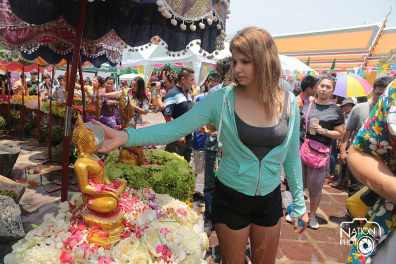 บรรยากาศ วันสงกรานต์ ทั่วประเทศไทย 2558 Songkran Festival Thailand 2015