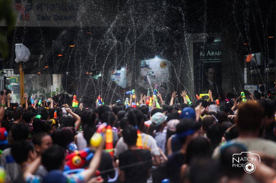 บรรยากาศ วันสงกรานต์ ทั่วประเทศไทย 2558 Songkran Festival Thailand 2015