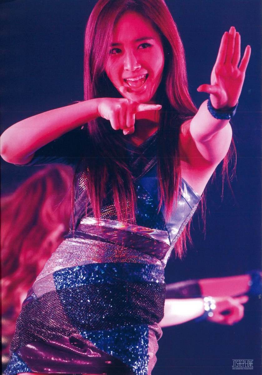 Girls' Generation The Best Live at Tokyo Dome scan