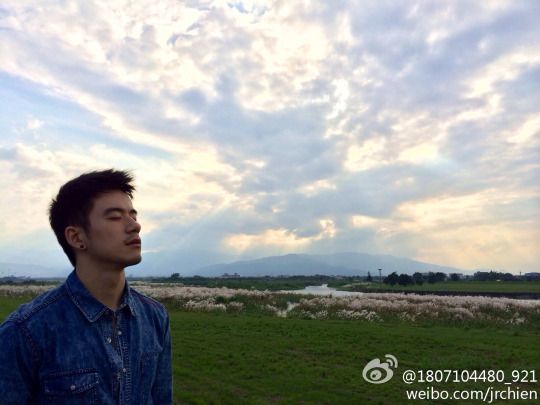JRchien หนุ่มหล่อจากใต้หวันค่ะ