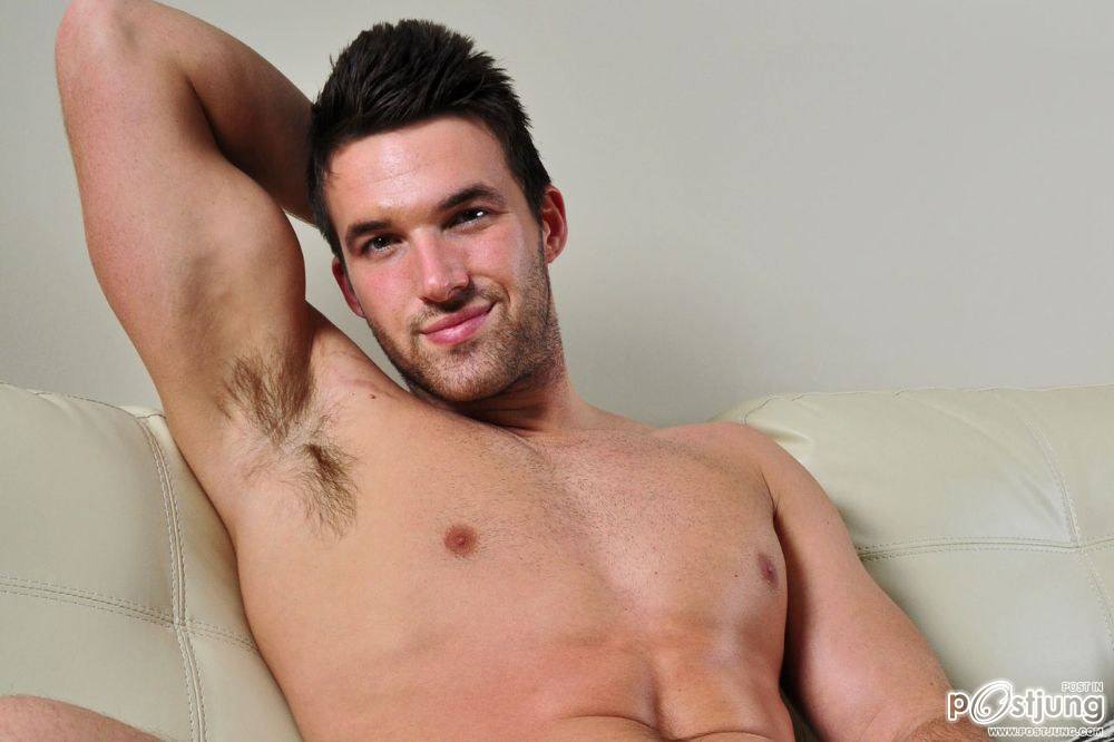 ชอบม๊วกกกกก ... คนนี้ !!