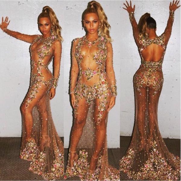 ชุด Beyoncé บนพรมแดงงาน MET Gala 2015 เซ็กซี่เลอค่า