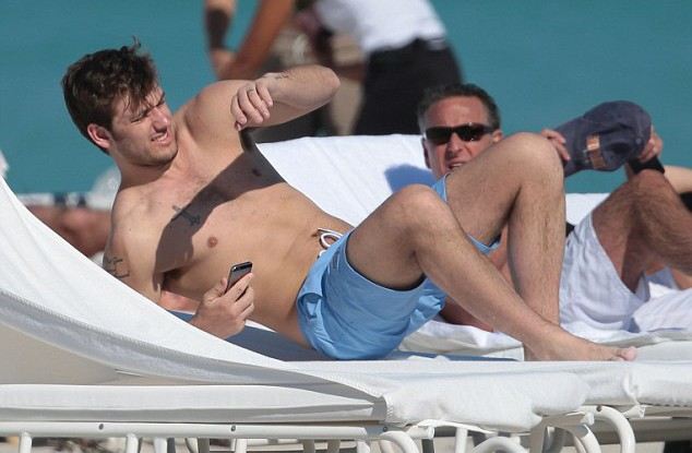 "I Am Number Four" Alex Pettyfer