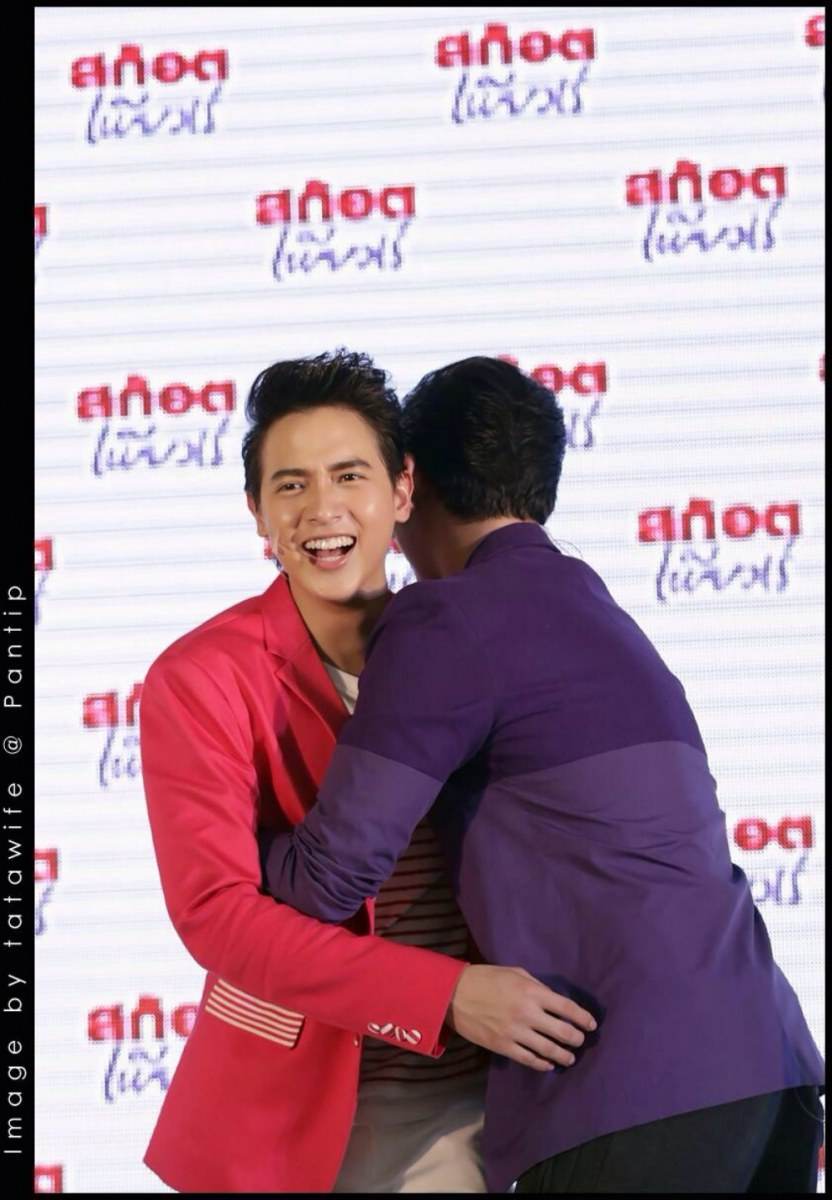 พอร์ช ศรัณย์ & เจมส์ จิรายุ @งานเปิดตัว พรีเช็นเตอร์ สก๊อตเพียวเร่