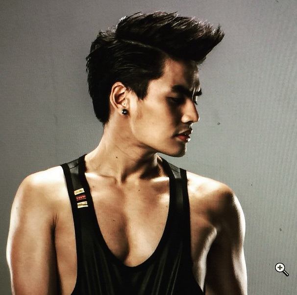 ตั้งหน้าตั้งตารอ คอนเสิร์ตนี้อย่างใจจดใจจ่อ...น่าดูมาก ดูท่าจะแซ่บเว่อร์!!!