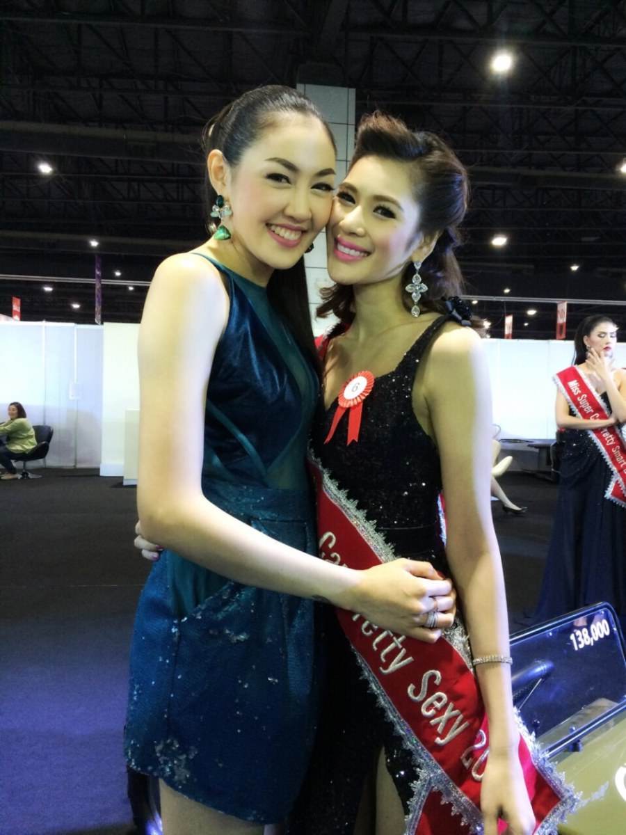 เก๋ จัดเต็ม โชว์หวาน ปลานิล กลางงาน Supercar 2015