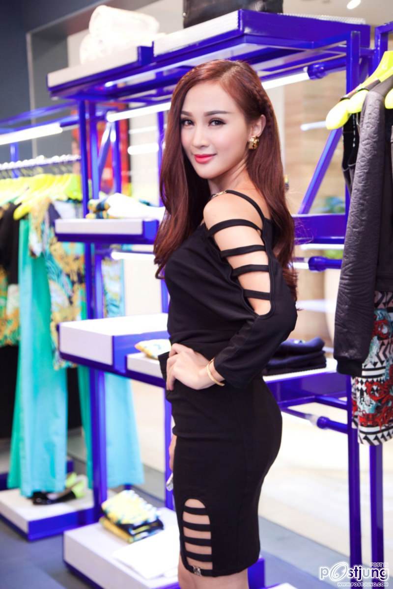 Koolcheng Trịnh Tú Trung, Ruby Yến Trang, Yến Nhi - Versace Event