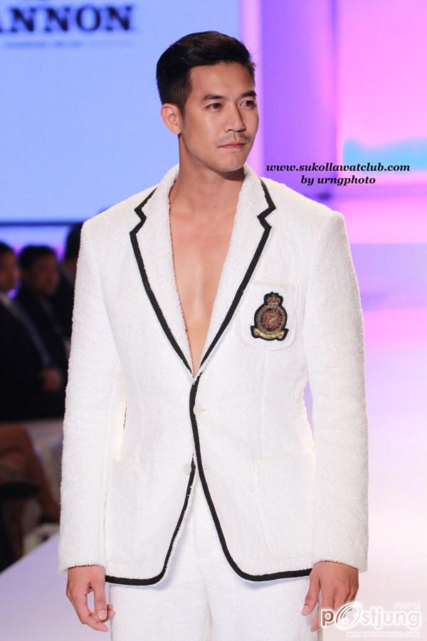 อกอ้ายน่าซบแท้