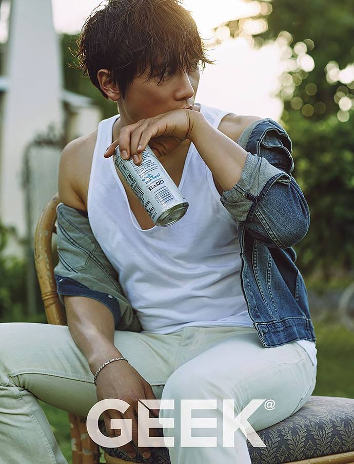 Ji Sung @ GEEK Magazine June 2015