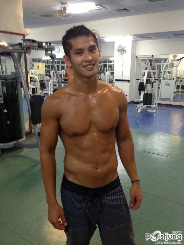 บ้า/ผช.ตามนั้นเลยตงๆ