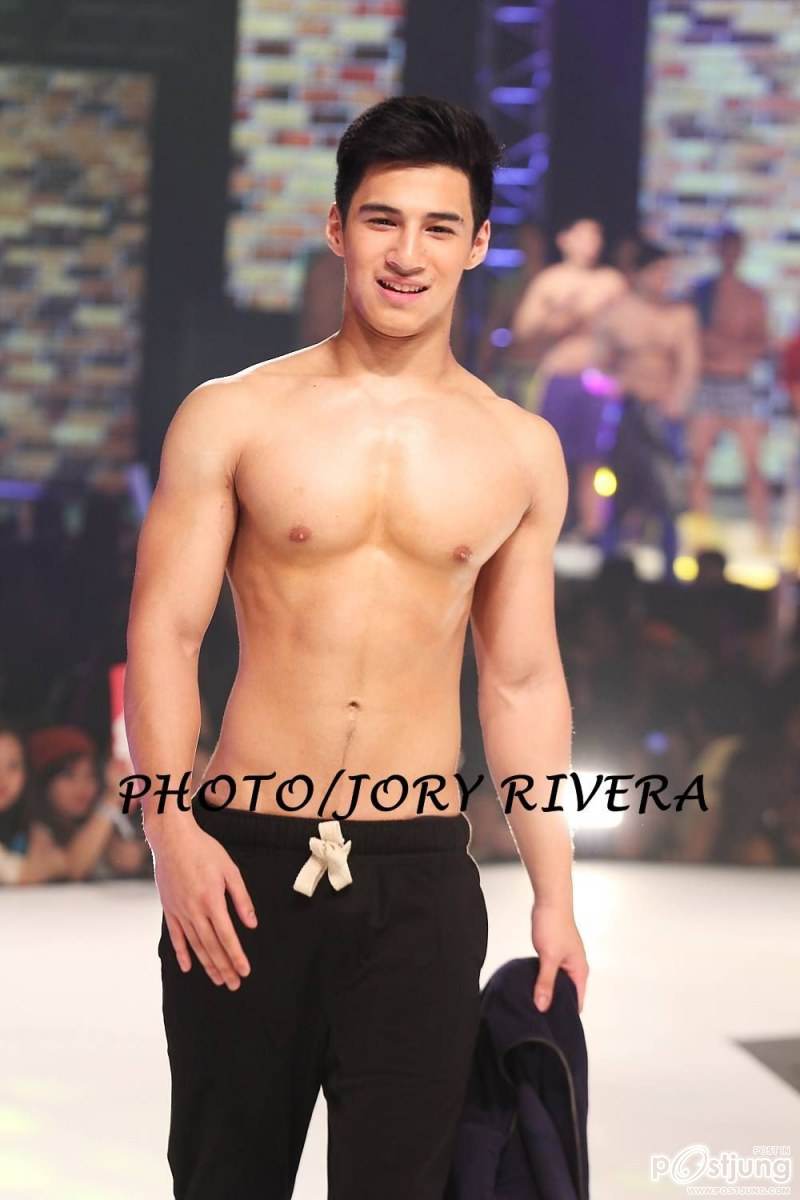 บ้า/ผช.ตามนั้นเลยตงๆ