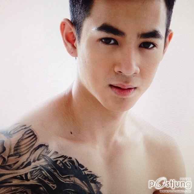 นายเติร์ก บ่าวน้อยน่าใสจากเจียงใหม่ IG @TURKKAVY