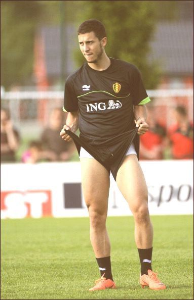Eden Hazard นักบอลทีมชาติเบลเยี่ยม