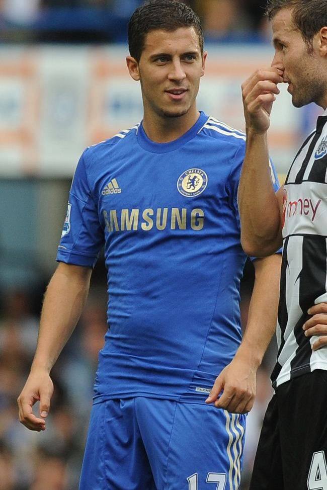 Eden Hazard นักบอลทีมชาติเบลเยี่ยม