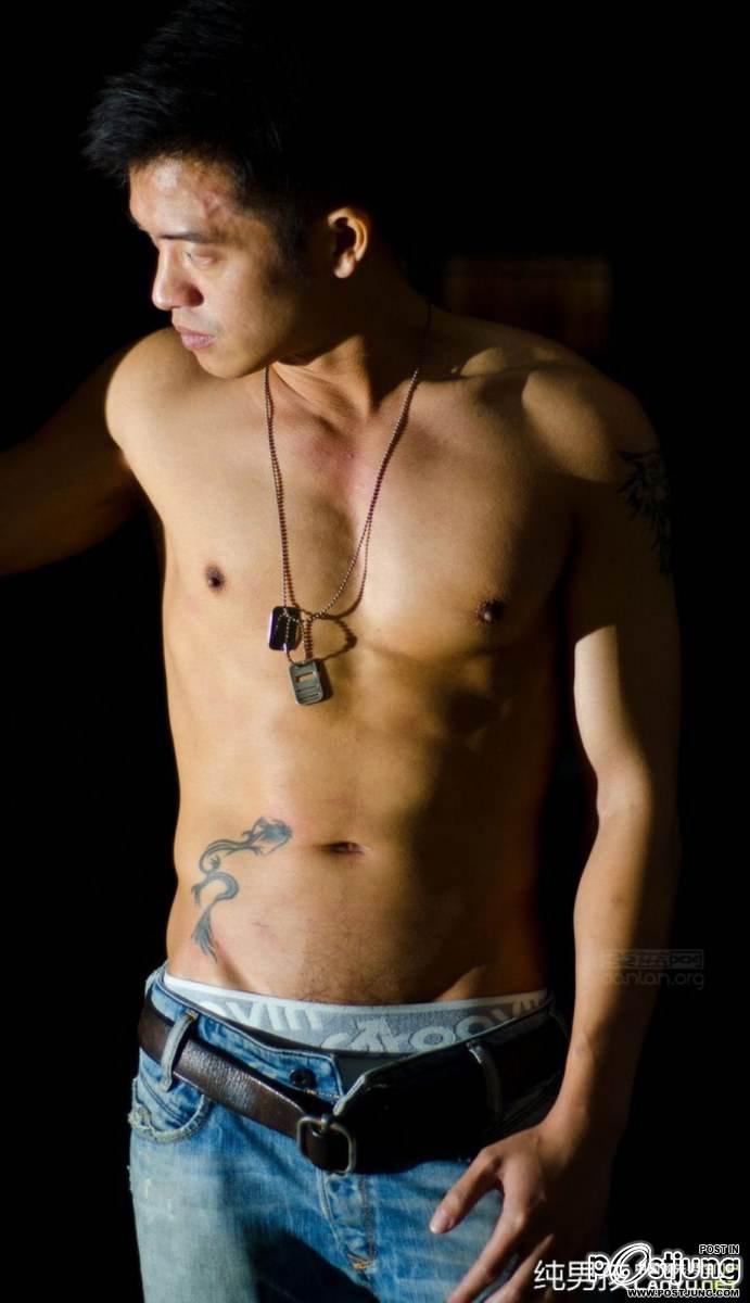 หนุ่มๆกระชุ่มกระชวย