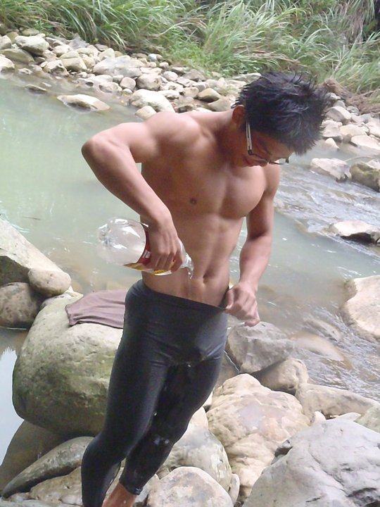 ผู้ชายพาสุข