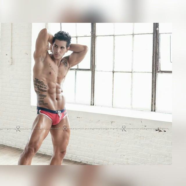 Muscle men From IG 160