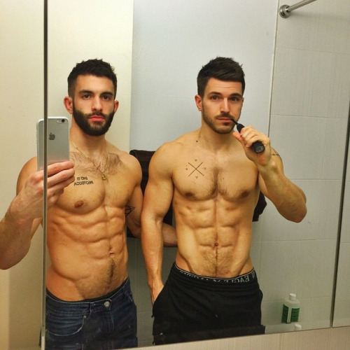 หนุ่มหุ่นแซ่บฟินๆ 04