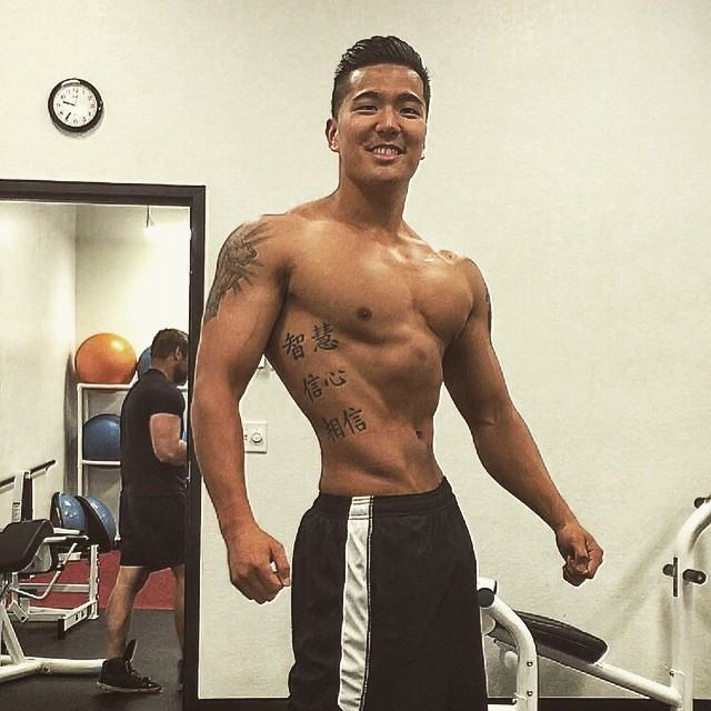 Muscle men From IG 175