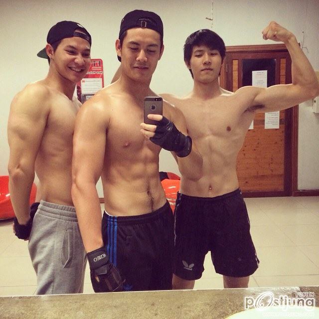 บ่าวเหนือนาย Kev Peeraphon Wawongmun IG@PKEV69