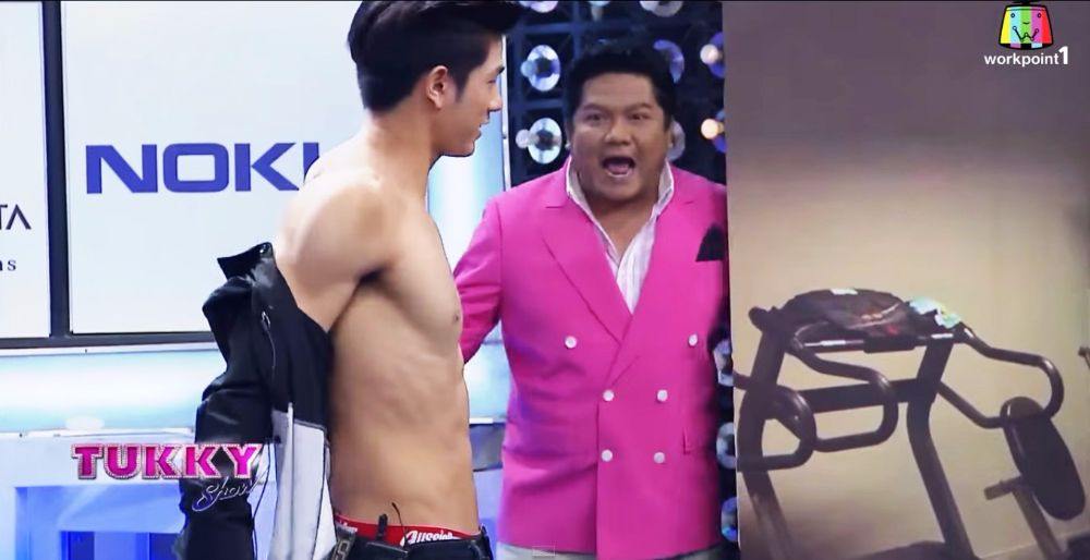 เมื่อ "เบน ชลาทิศ" ได้สัมผัสกล้ามนายเเบบหนุ่ม บอกเลย ทั้งฮา ทั้งฟิน