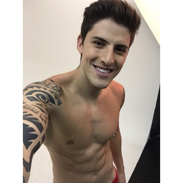 Muscle men From IG 196