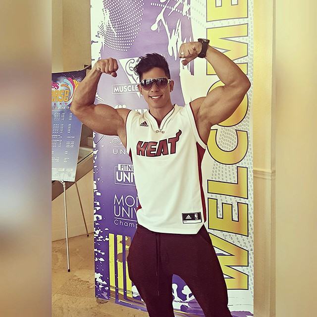 Muscle men From IG 212