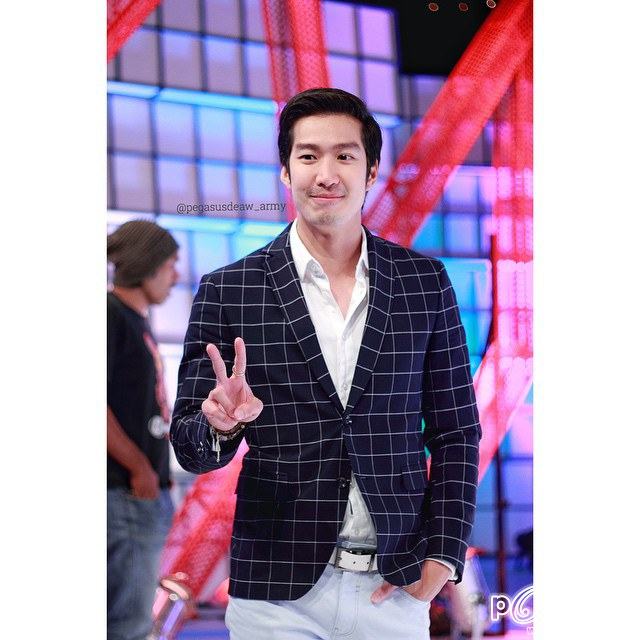 พี่เดี่ยวช๊อบชอบ"